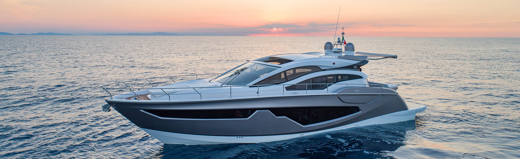 Yacht-line